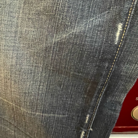 **LIKE NEW** Lucky brand jeans - Picture 6 of 9